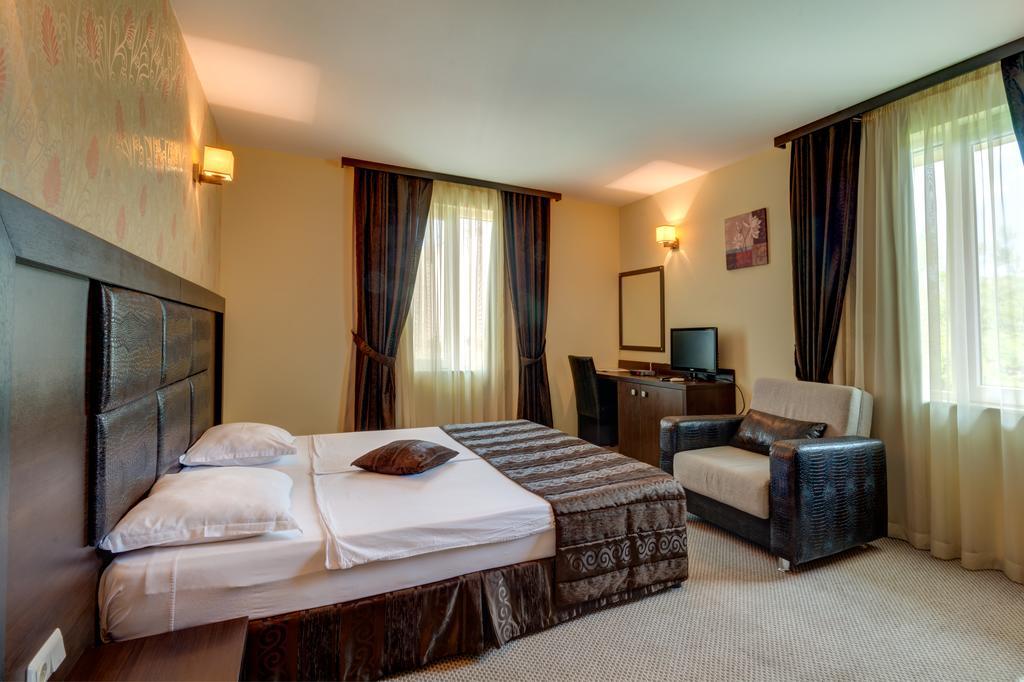 Отель Siena House Созополь Экстерьер фото