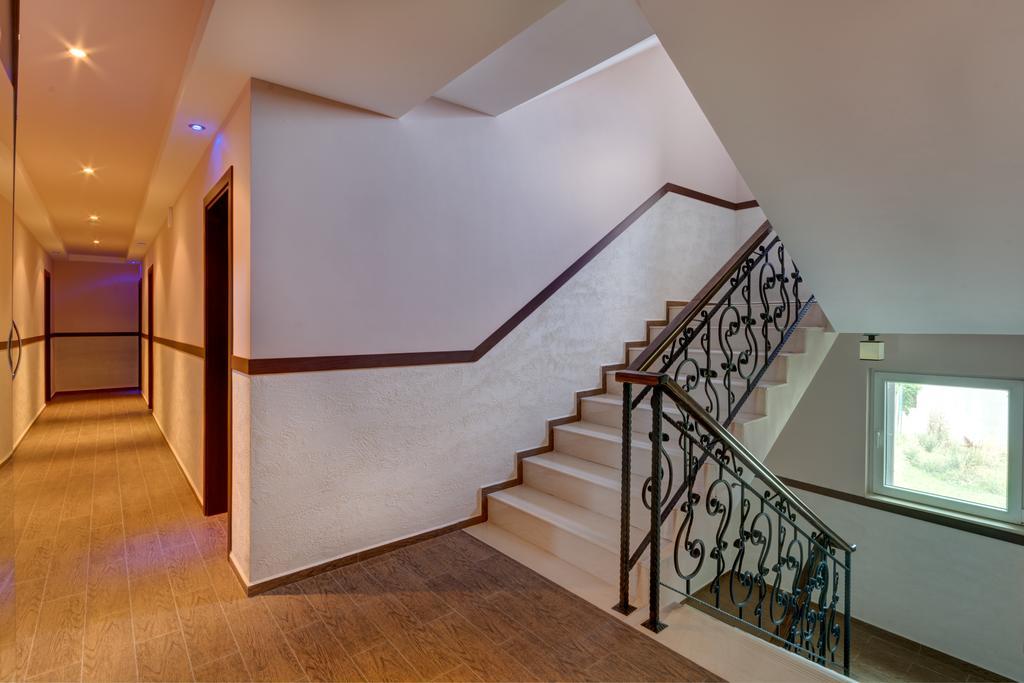 Отель Siena House Созополь Экстерьер фото
